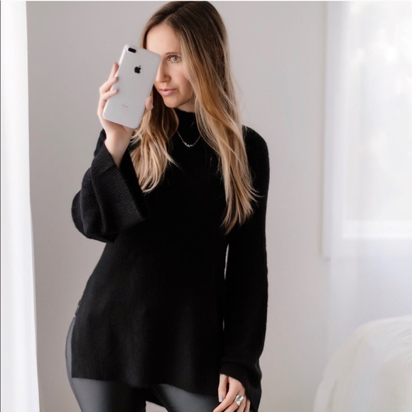 SoldOut11thStreet - Picture 5 of 8